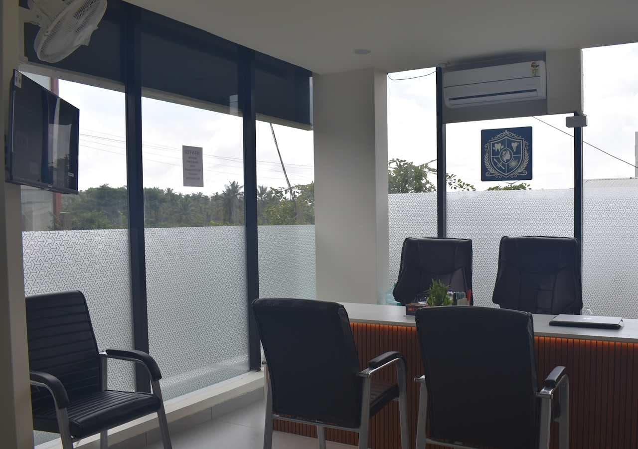 Omnifacia dental clinic interior in Banashankari Bangalore, image 6