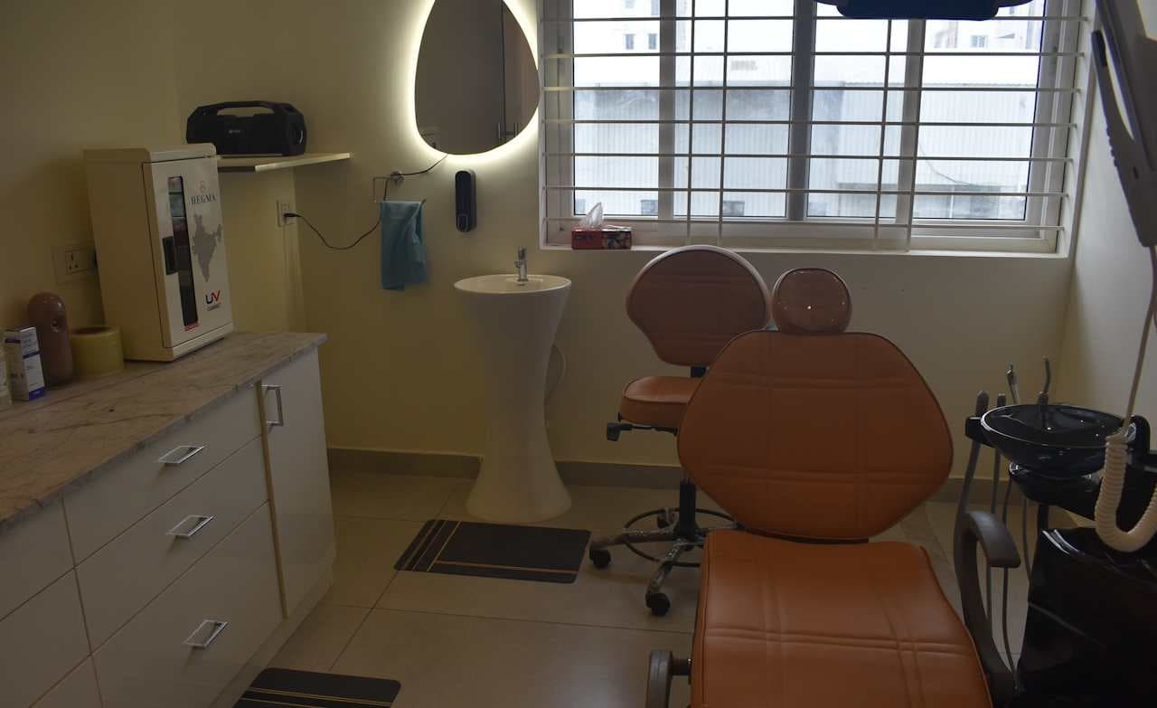 Omnifacia dental clinic interior in Banashankari Bangalore, image 3